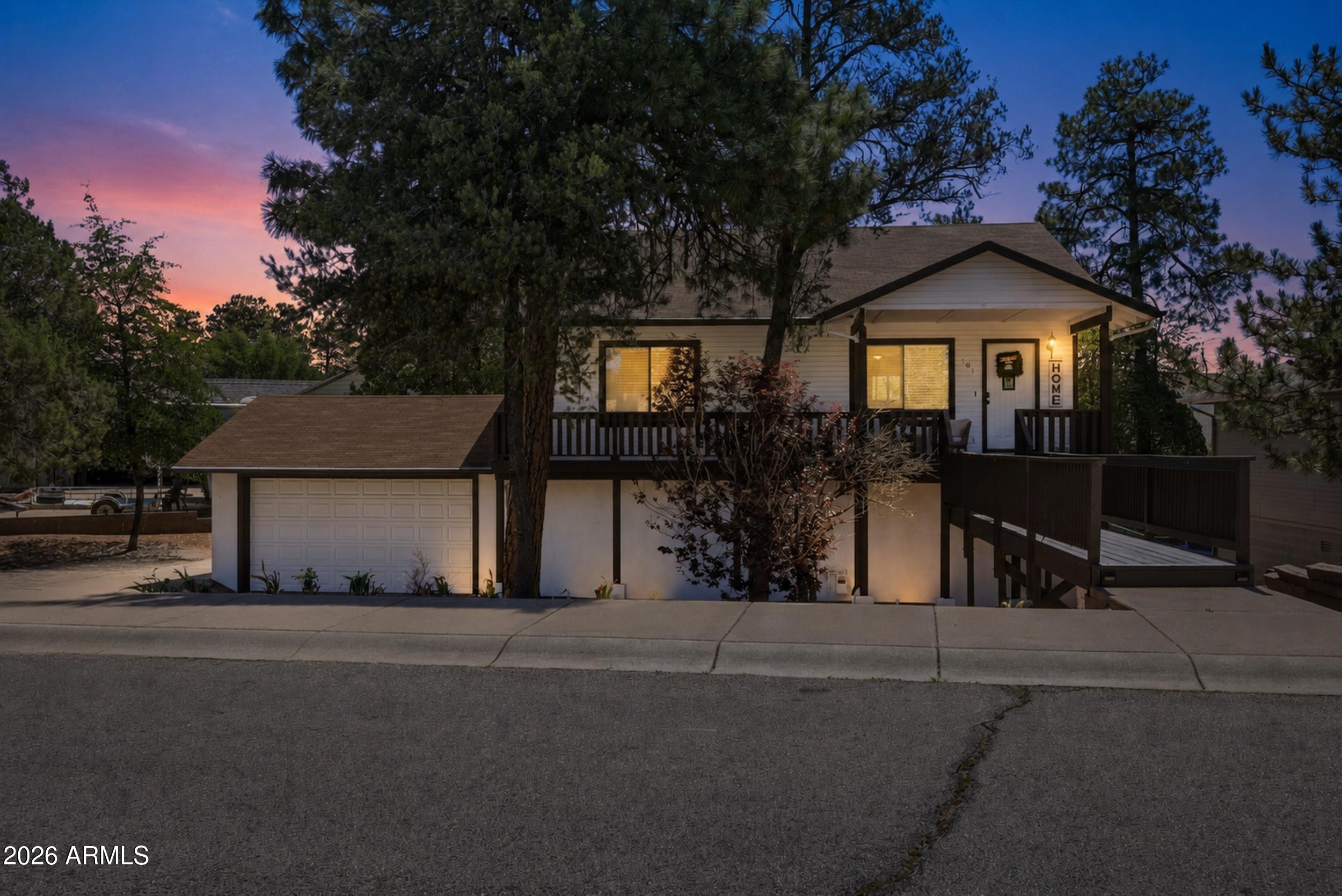 101 S WHITING Drive, Payson, AZ 85541 — Photo 1 of 31