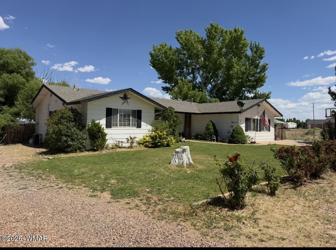 675 N Apple Blossom Lane, Snowflake, AZ 85937 — Photo 1 of 38