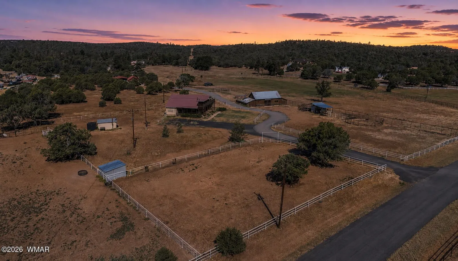 1594 Scotts Lane, Pinedale, AZ 85934 — Photo 1 of 49