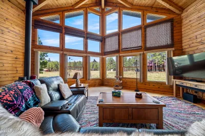22 CR 2082, Alpine, AZ 85920