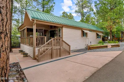 2280 E Saddlebag Lane, Show Low, AZ 85901