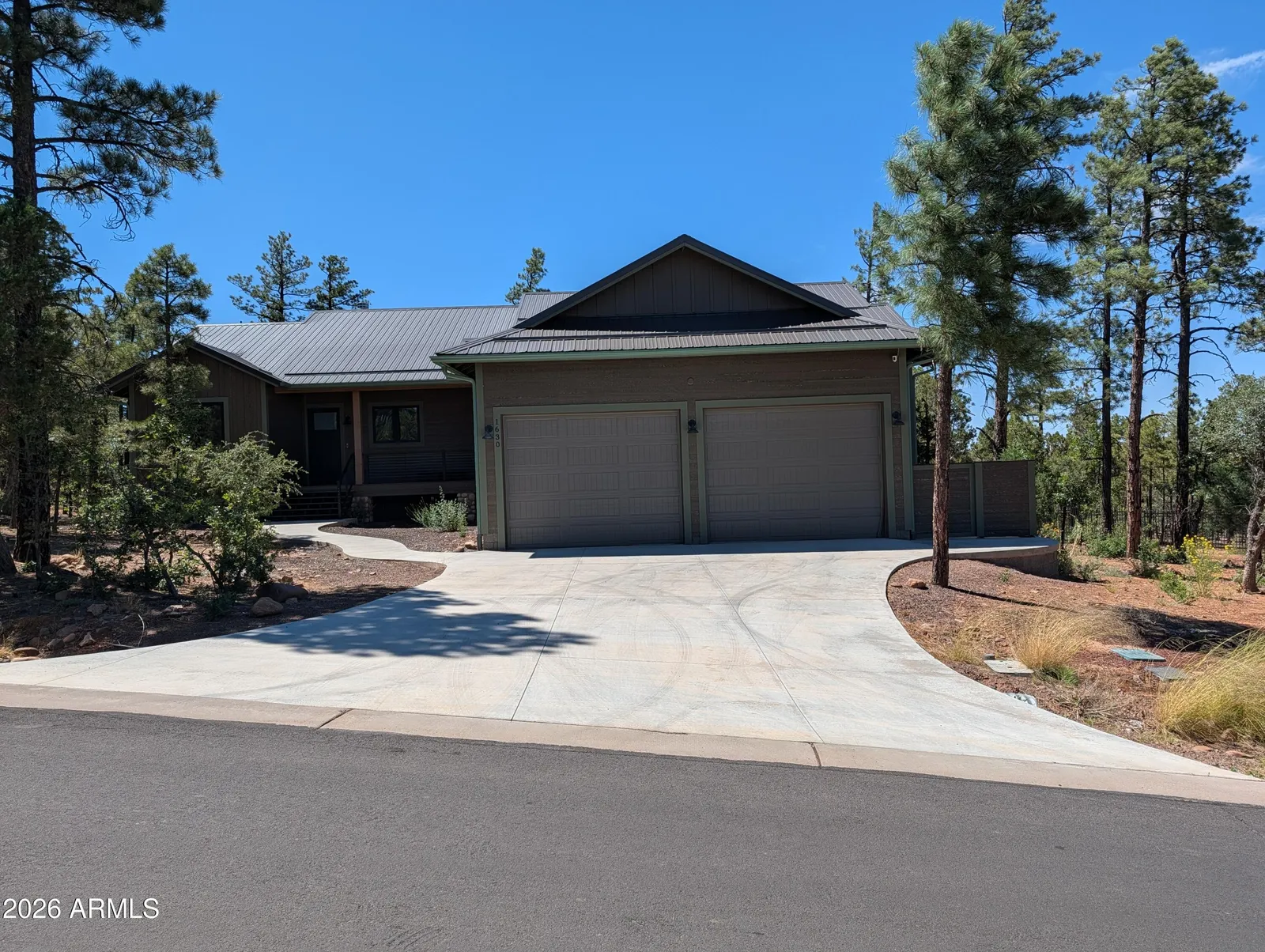 1630 S TWIN PEAK Trail, Show Low, AZ 85901 — Photo 1 of 10