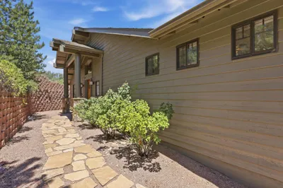 Thumbnail 40