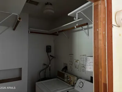 Thumbnail 36