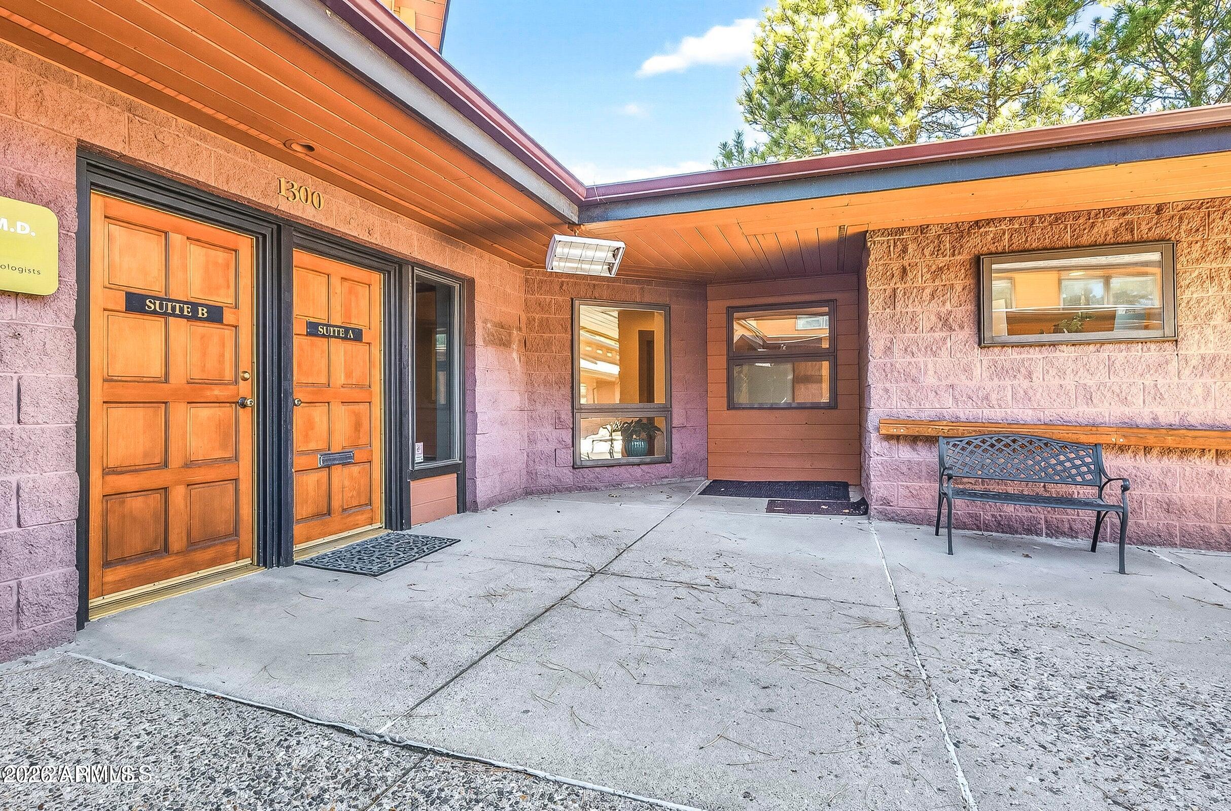 1300 N RIM Drive A, Flagstaff, AZ 86001 — Photo 1 of 27