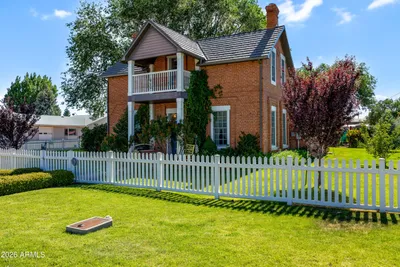 184 S 1st E Street, Snowflake, AZ 85937