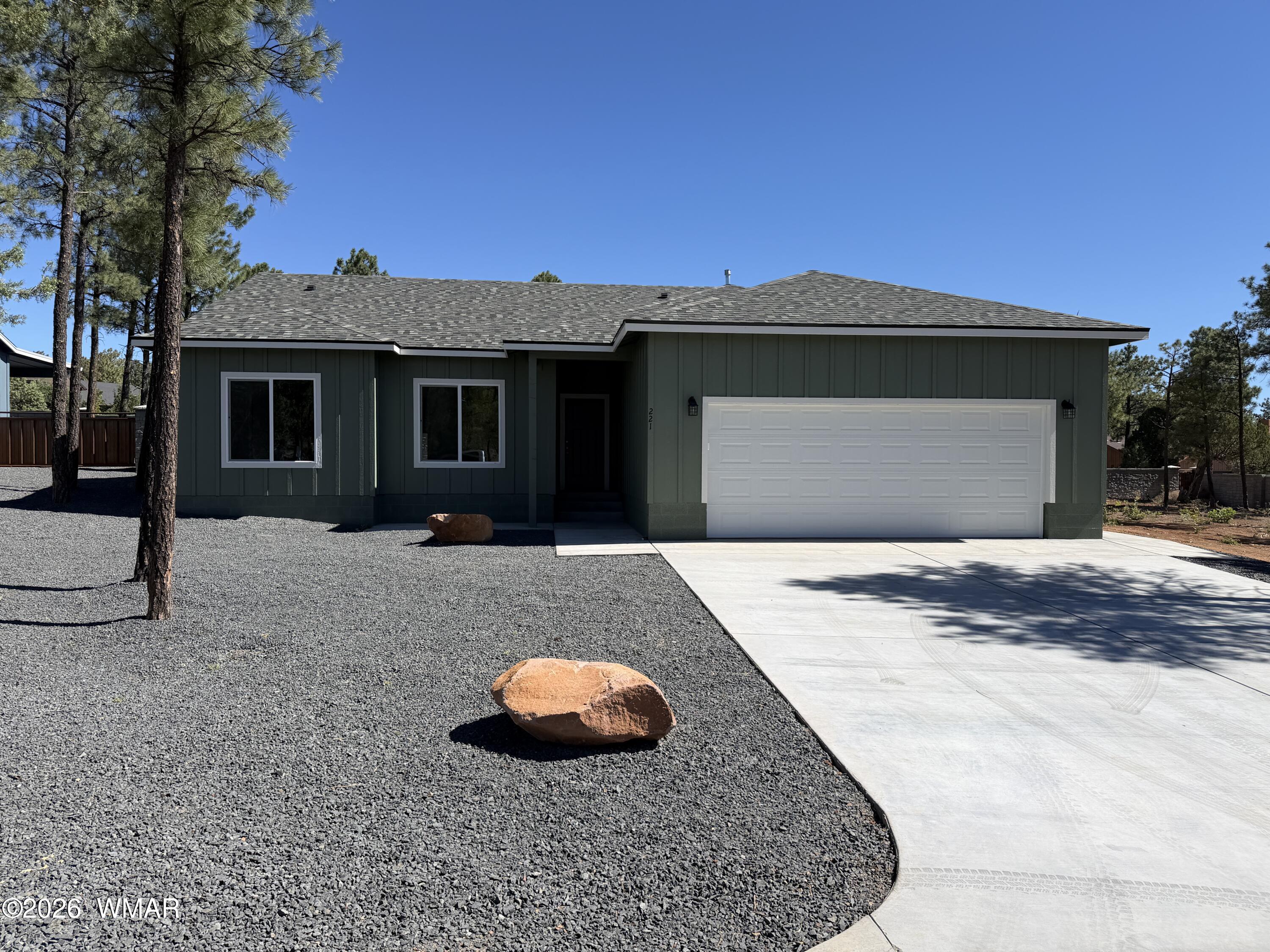221 W White Fir Drive, Show Low, AZ 85901 — Photo 1 of 30
