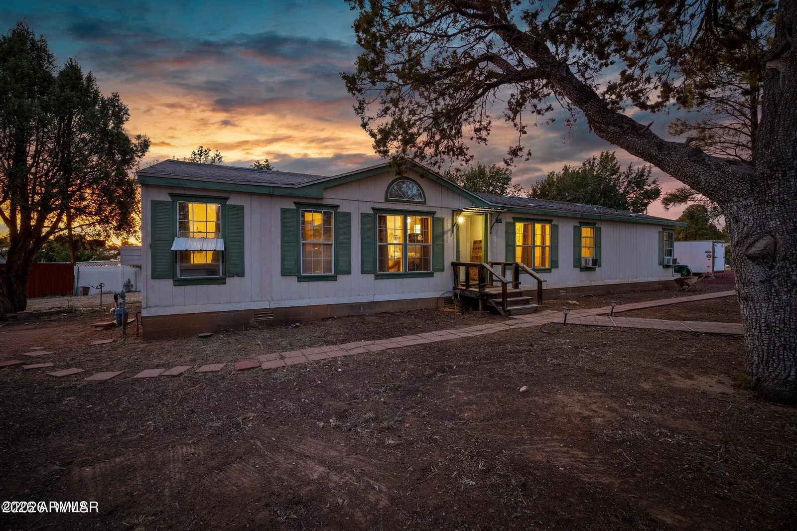 220 S 10Th Avenue, Show Low, AZ 85901 — Photo 1 of 64