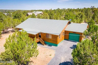 3244 Outlaw Trail, Overgaard, AZ 85933