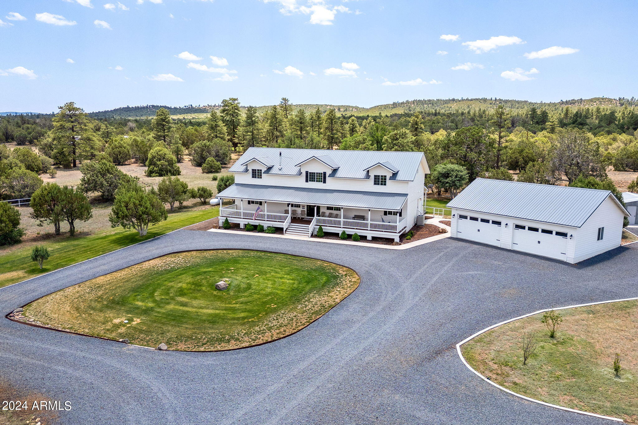 5247 AZ-260 Highway, Pinedale, AZ 85934 — Photo 1 of 58