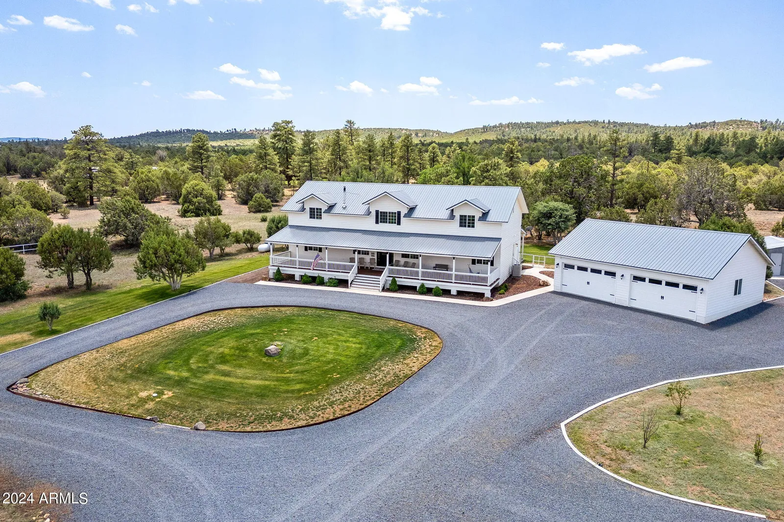 5247 AZ-260 Highway, Pinedale, AZ 85934 — Photo 1 of 58