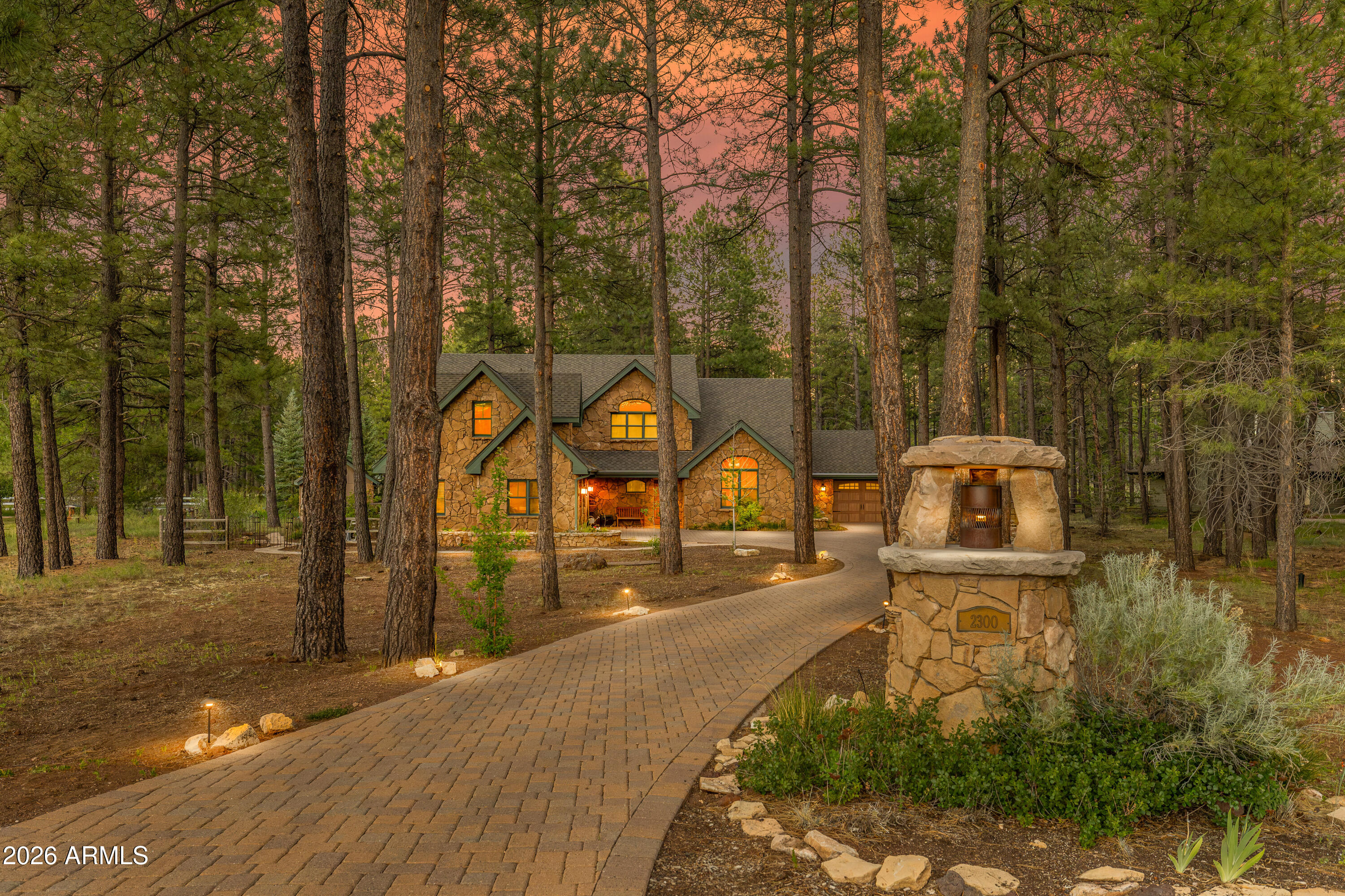 2300 W Kiltie Lane, Flagstaff, AZ 86005 — Photo 1 of 46