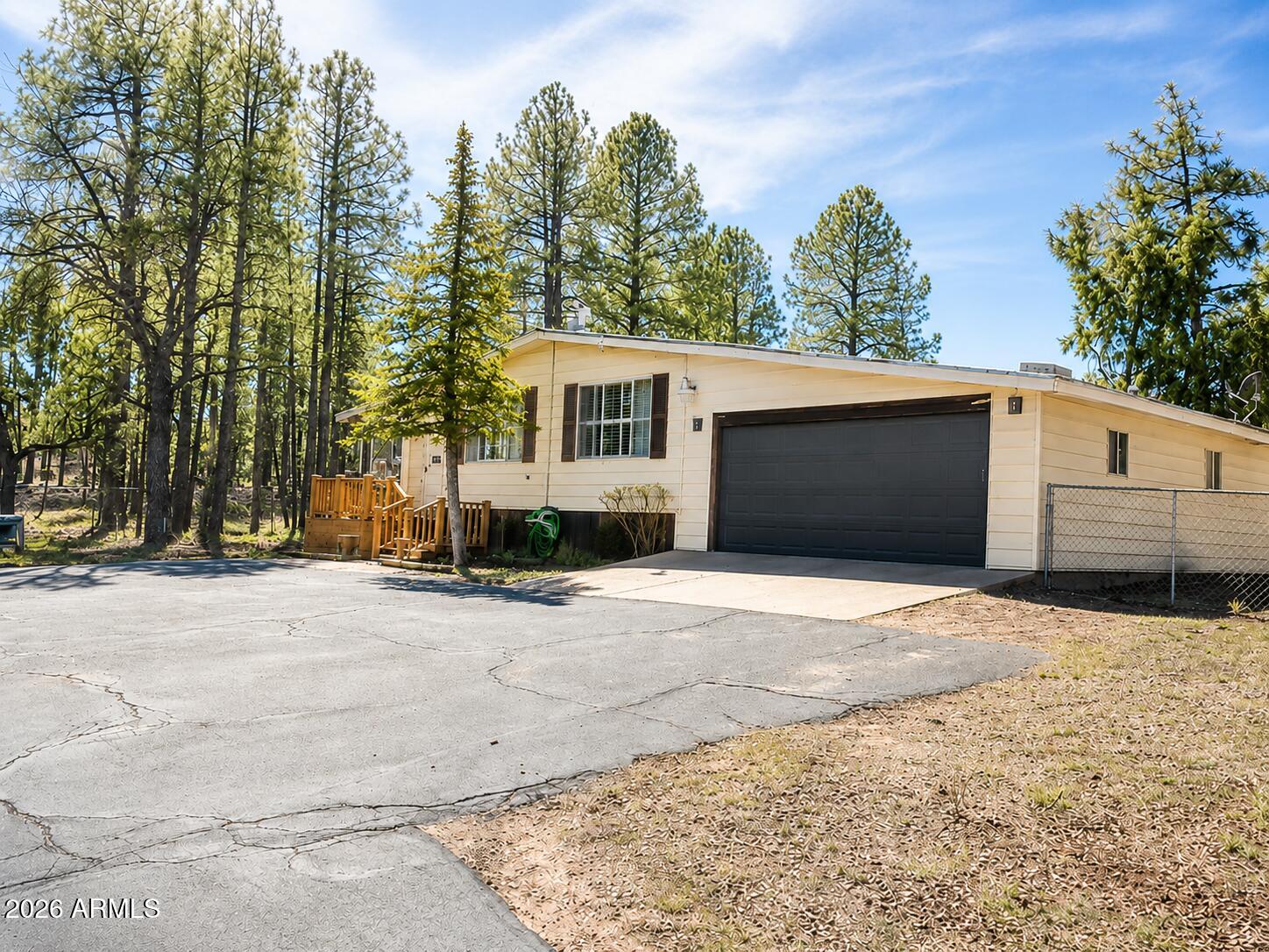 988 TIMBERLAND Road, Show Low, AZ 85901 — Photo 1 of 126