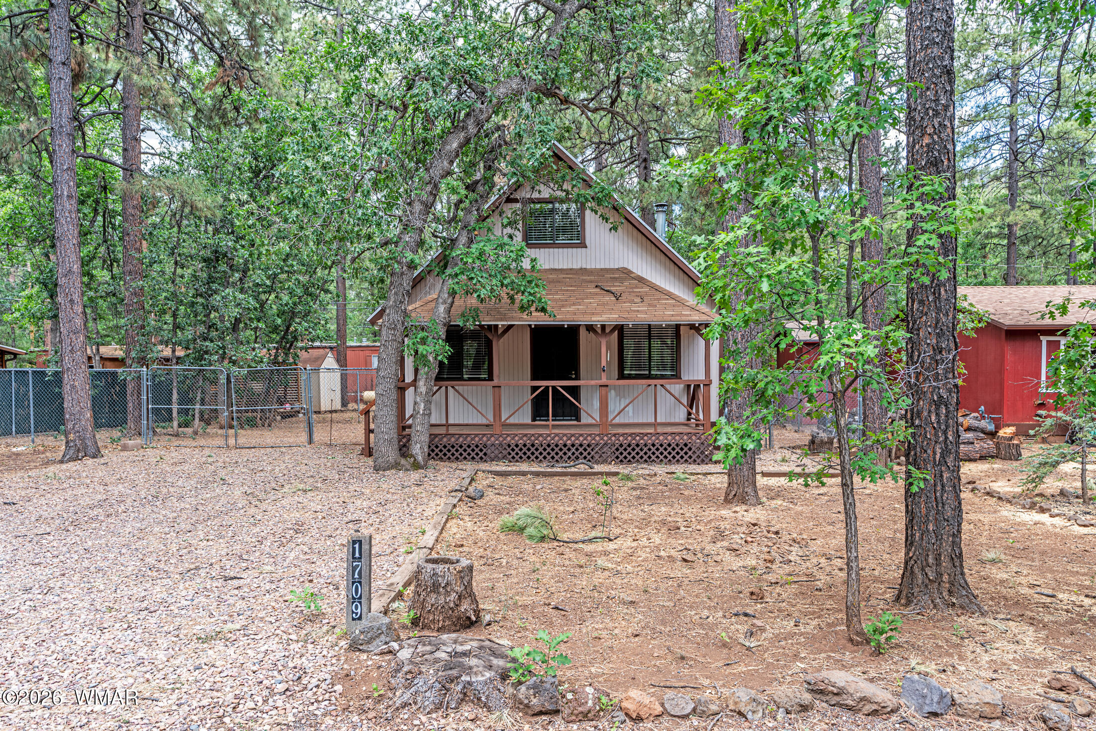 1709 E Gobbler Peak Lane, Pinetop, AZ 85935 — Photo 1 of 47