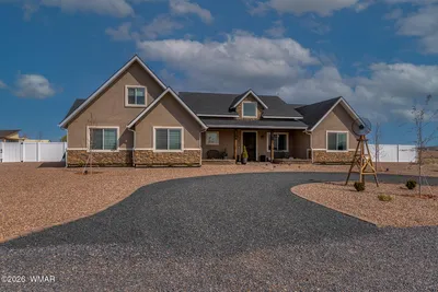 7758 James Pearce Way, Taylor, AZ 85939