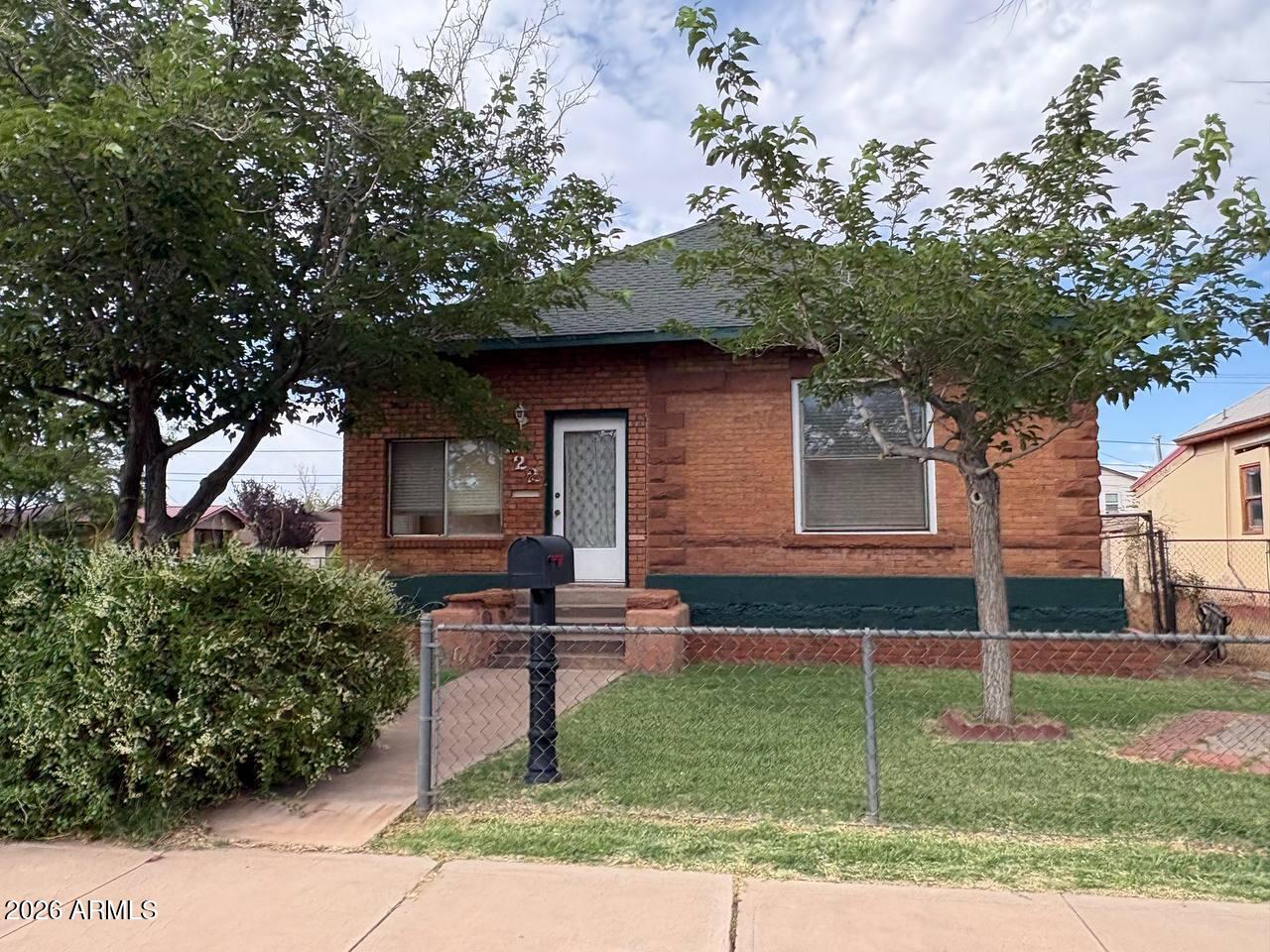 222 W FOURTH Street, Winslow, AZ 86047 — Photo 1 of 30