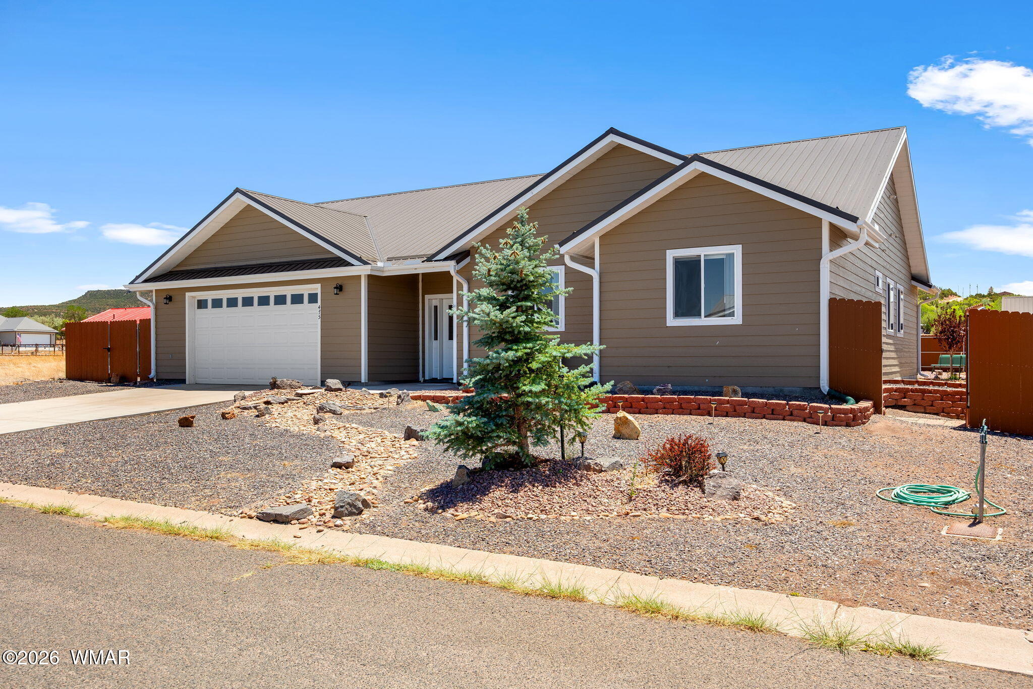 475 W 3Rd Avenue, Eagar, AZ 85925 — Photo 1 of 35