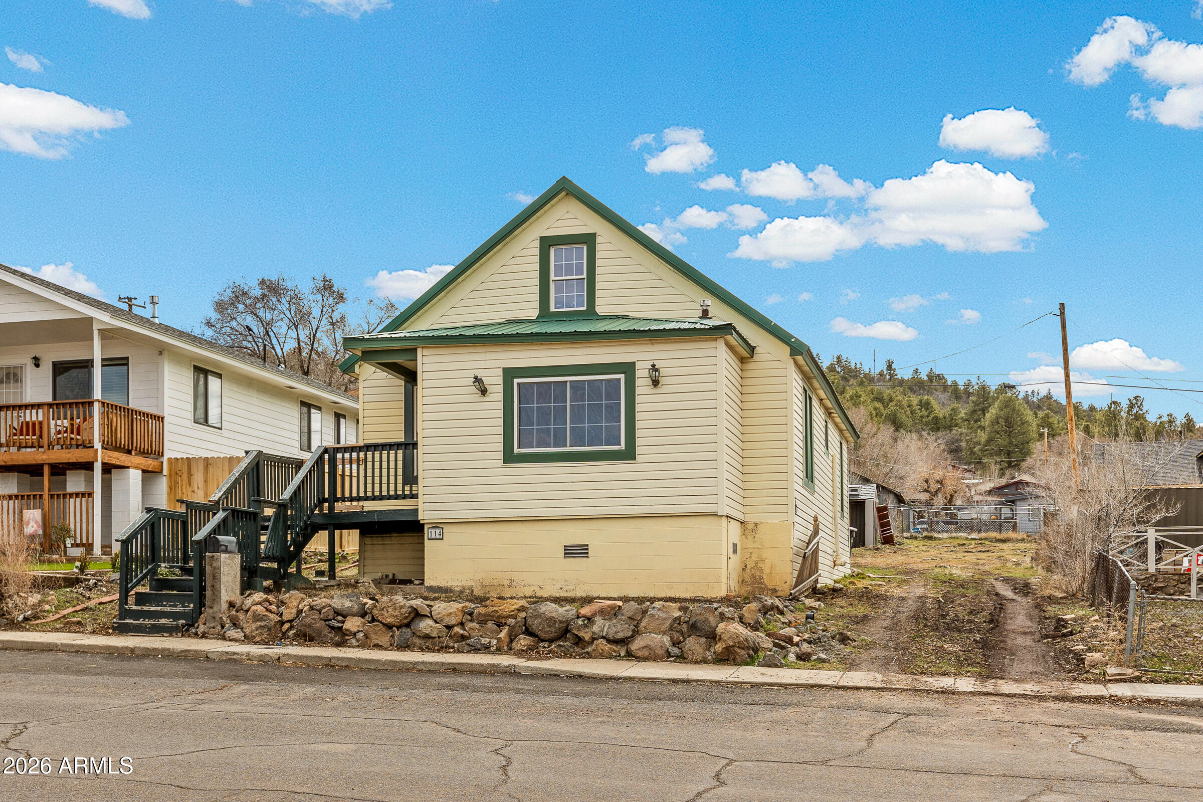 114 E SHERMAN Avenue, Williams, AZ 86046 — Photo 1 of 26