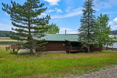 127 Lakeview Court, Happy Jack, AZ 86024