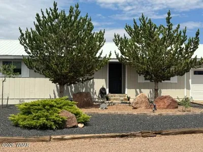 310 N 8th Drive, St. Johns, AZ 85936