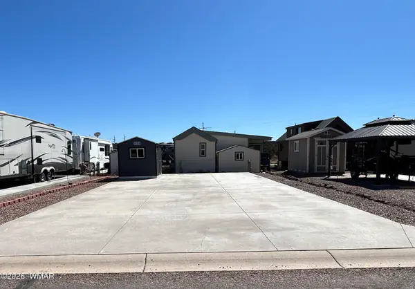 8205 Apache Way 419, Show Low, AZ 85901