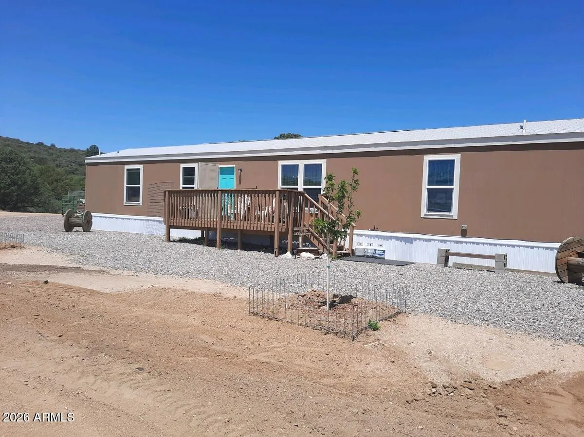 219 N CHICORY Lane, Globe, AZ 85501 — Photo 1 of 13
