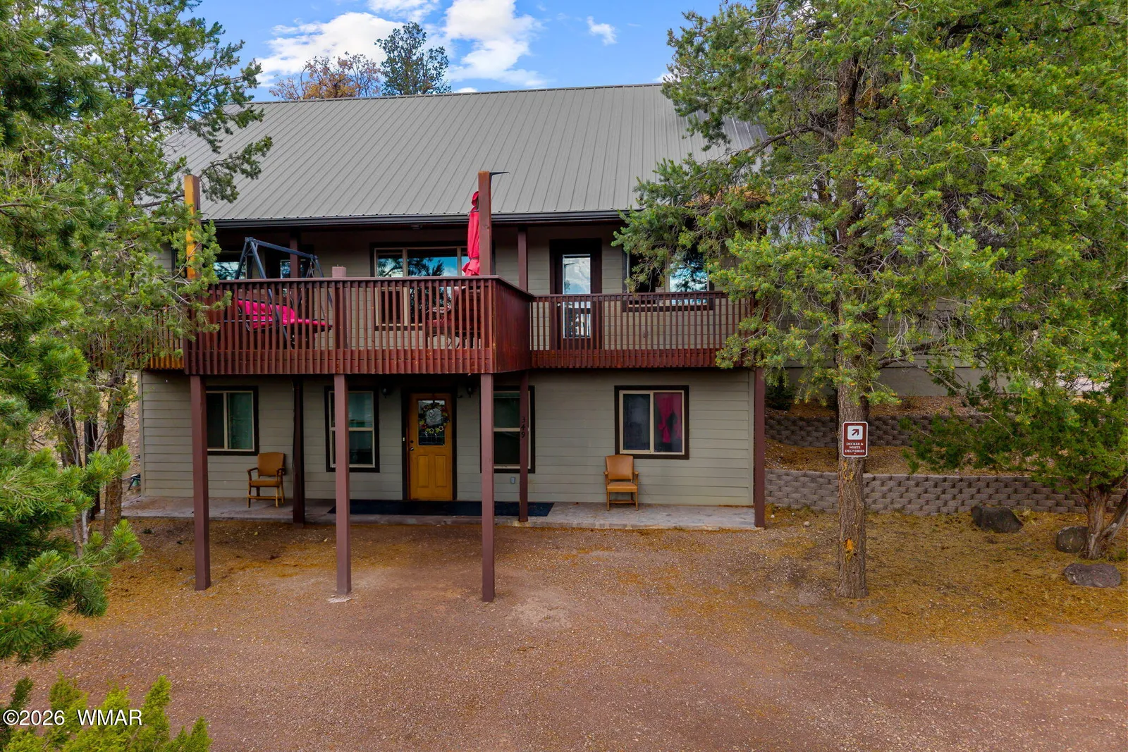 349 Crest Dr Drive, Eagar, AZ 85925 — Photo 1 of 37