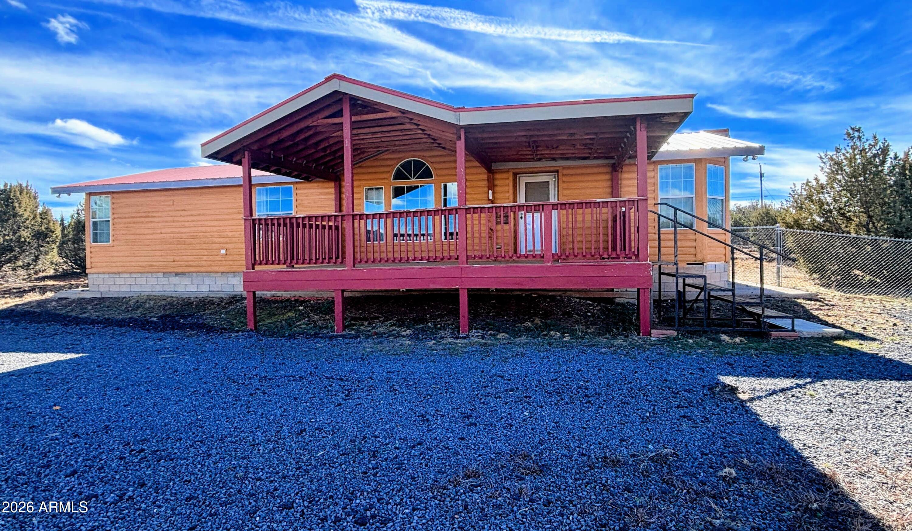 111 County Road 8015, Concho, AZ 85924 — Photo 1 of 42
