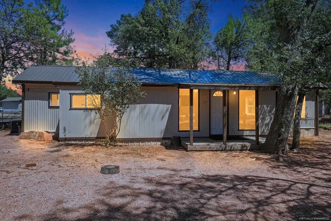 215 E Airline Boulevard, Payson, AZ 85541 — Photo 1 of 27