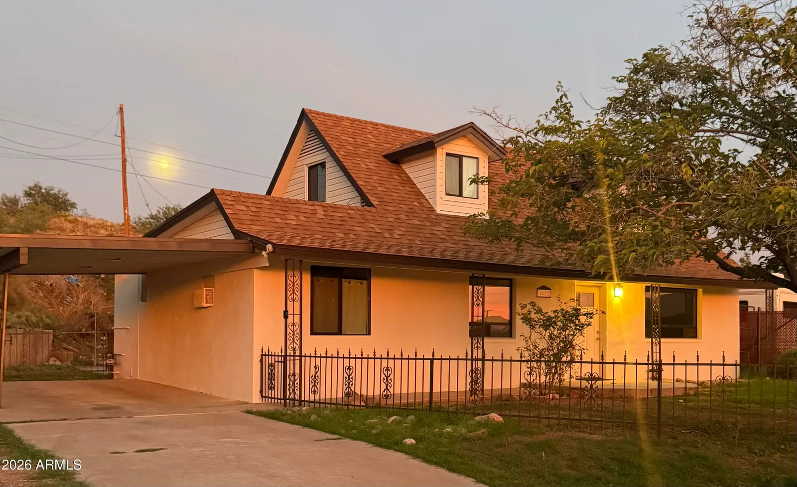 1402 E Mesquite Street, Globe, AZ 85501 — Photo 1 of 18