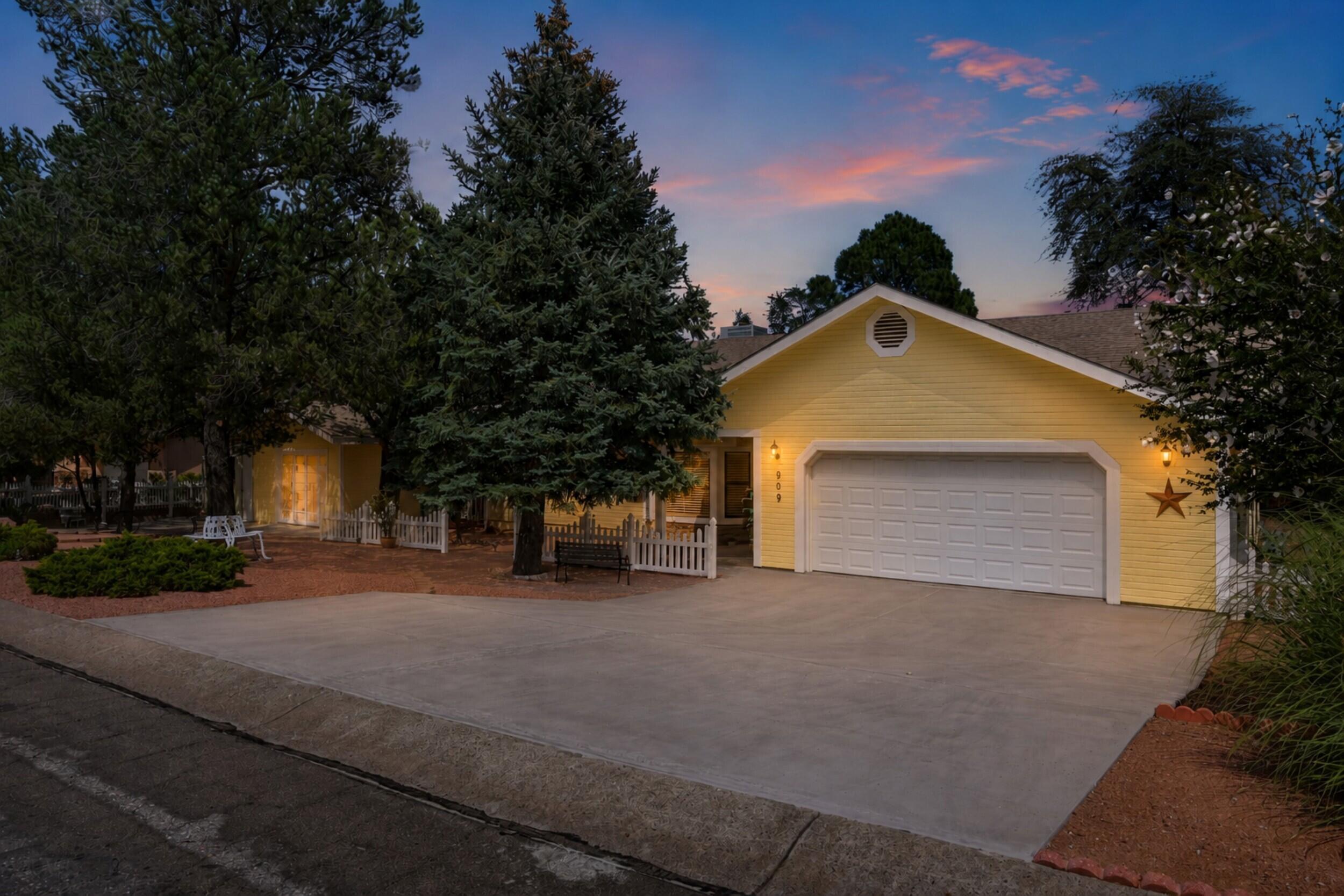909 S Coronado Way, Payson, AZ 85541 — Photo 1 of 39
