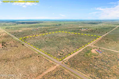 8477 Rockin R Ranch Trail, Snowflake, AZ 85937