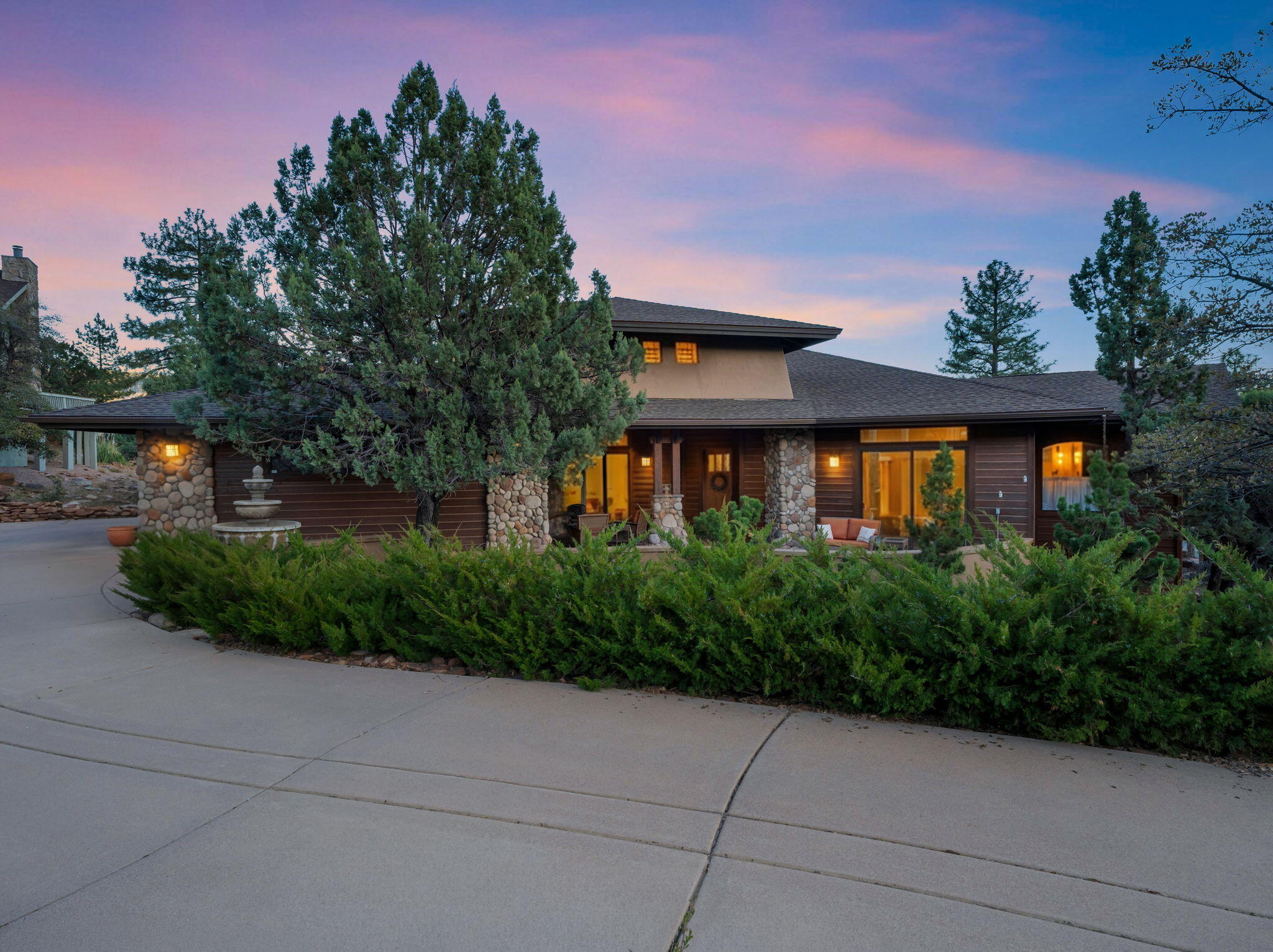 6683 W Buffalo Run, Pine, AZ 85544 — Photo 1 of 63