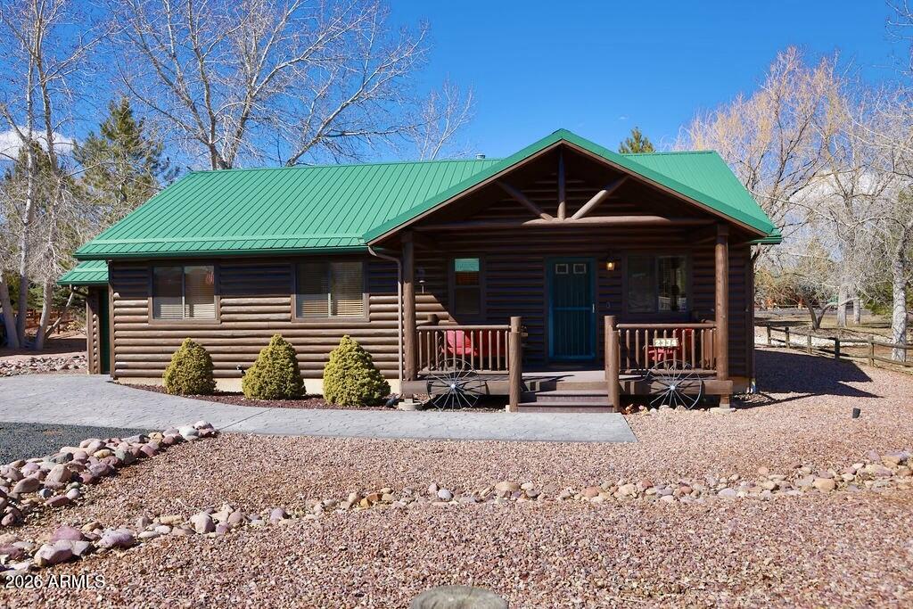 2334 S Buffalo Loop, Overgaard, AZ 85933 — Photo 1 of 87