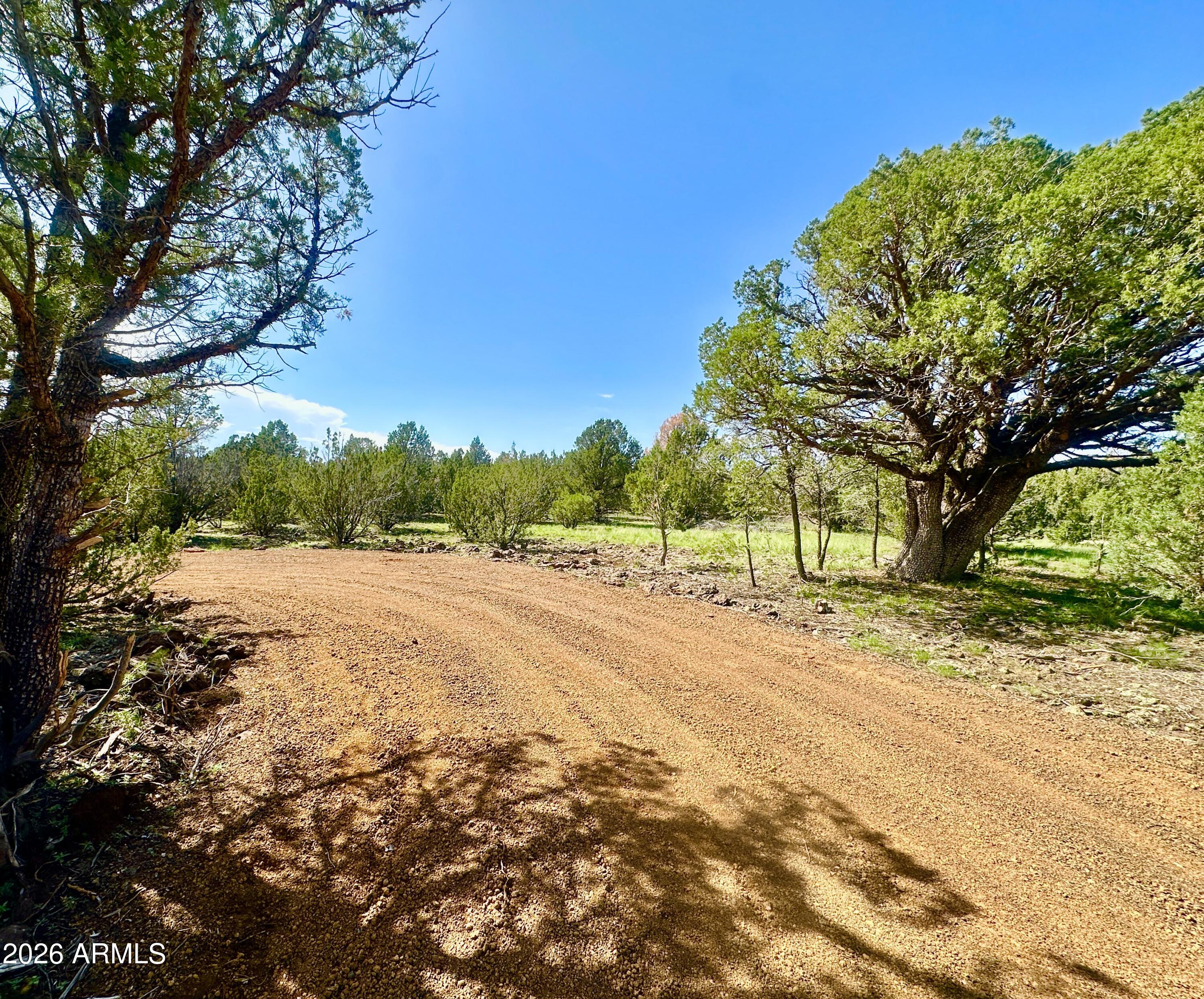18 N3573, Vernon, AZ 85940 — Photo 1 of 31