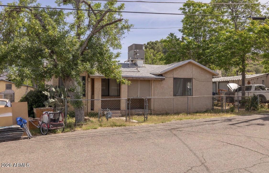 5499 S GLENDALE Avenue, Globe, AZ 85501 — Photo 1 of 22