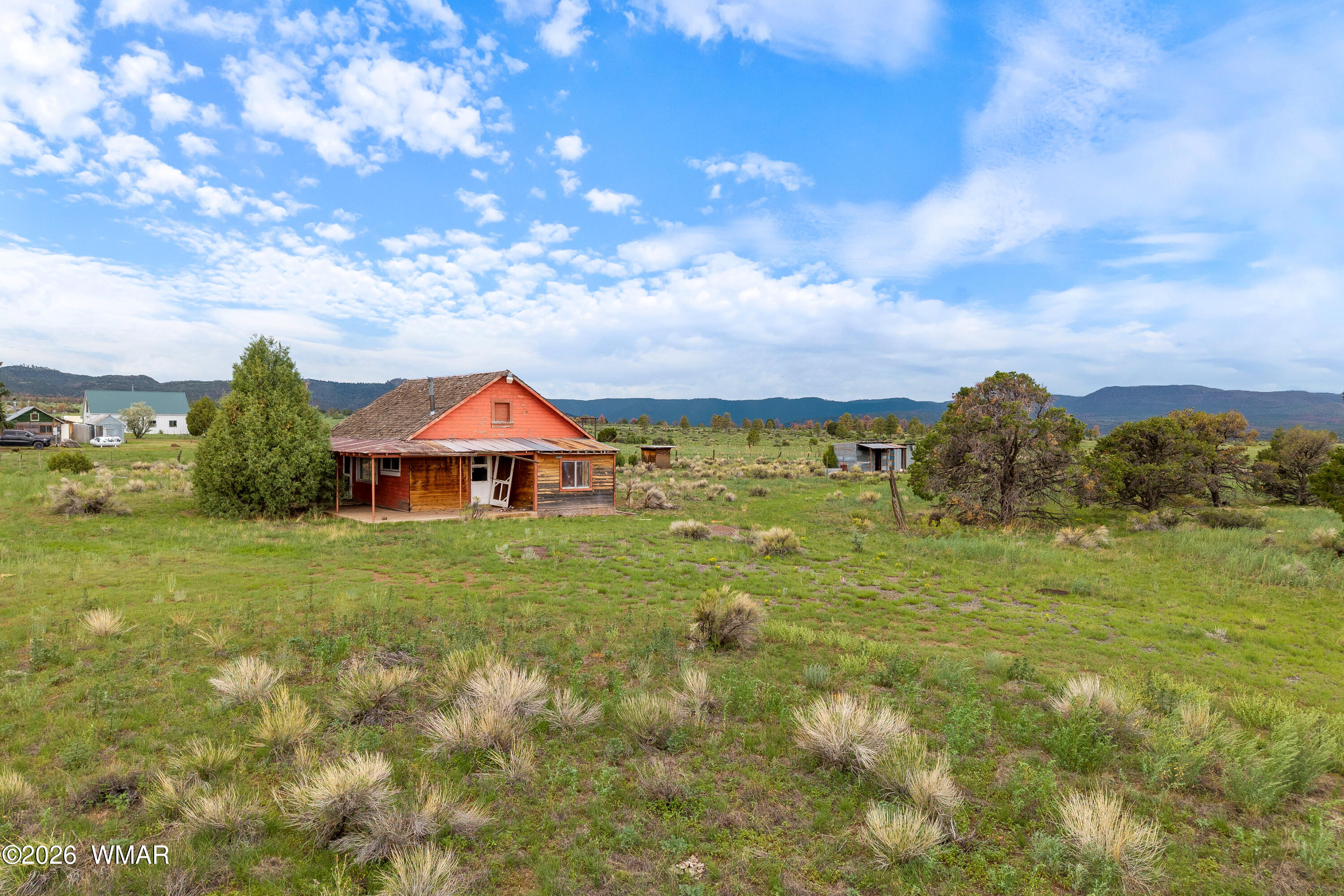 240 Co Rd 2116, Nutrioso, AZ 85932 — Photo 1 of 16