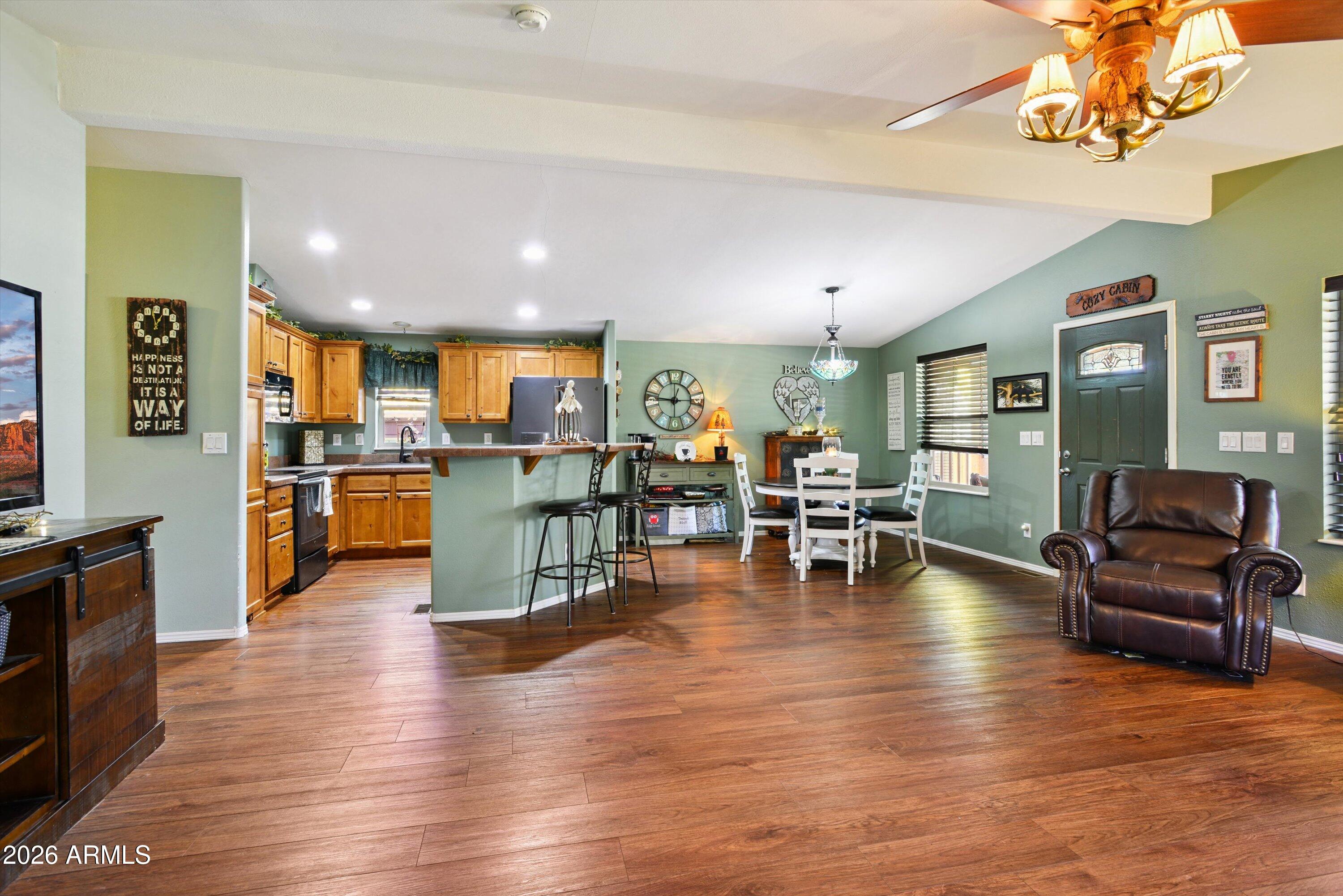 1220 E CARIBOU Road, Munds Park, AZ 86017 — Photo 1 of 47