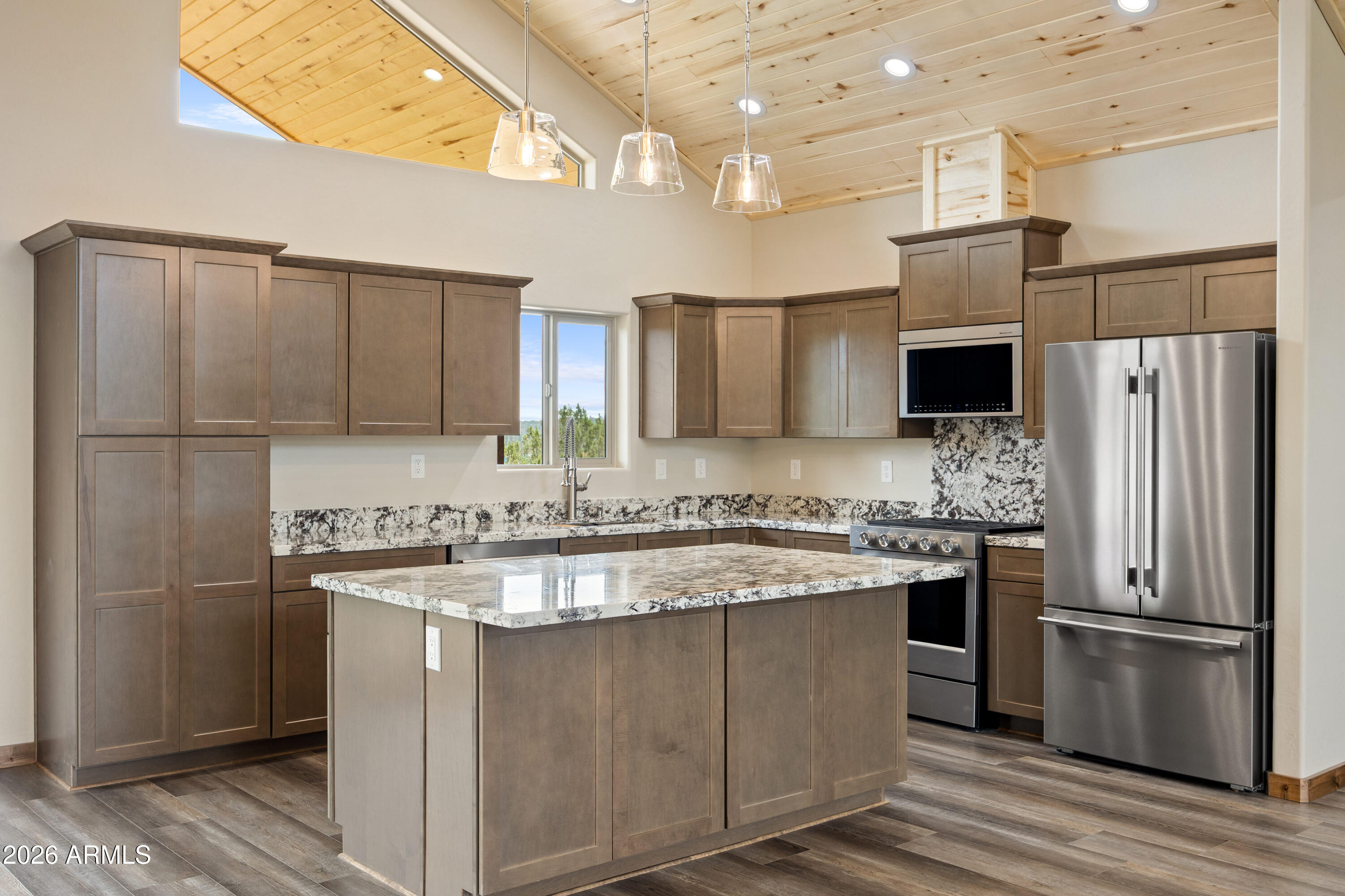 2747 APOLLO Circle, Overgaard, AZ 85933 — Photo 1 of 54