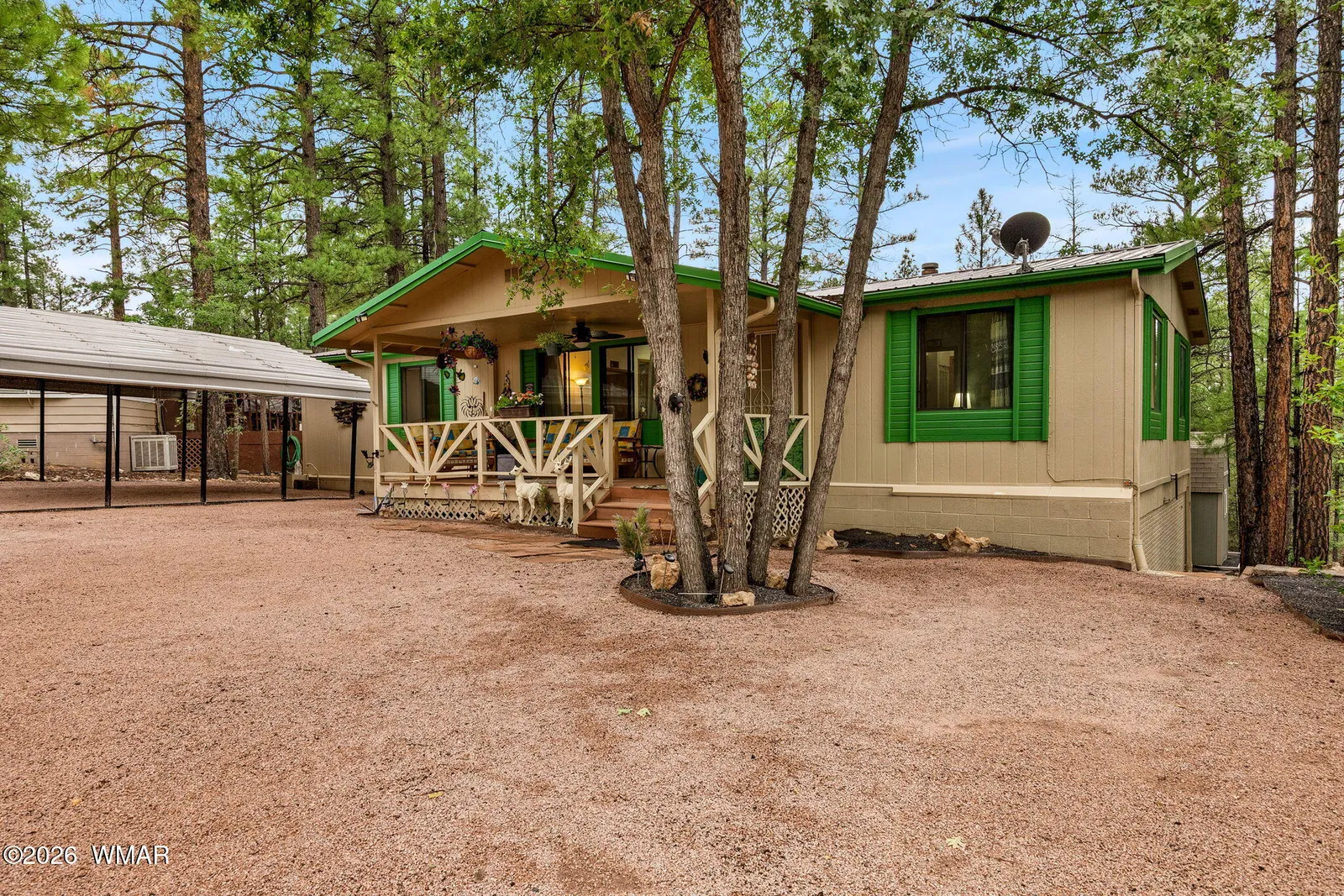 4601 W Rogers Drive, Show Low, AZ 85901 — Photo 1 of 34
