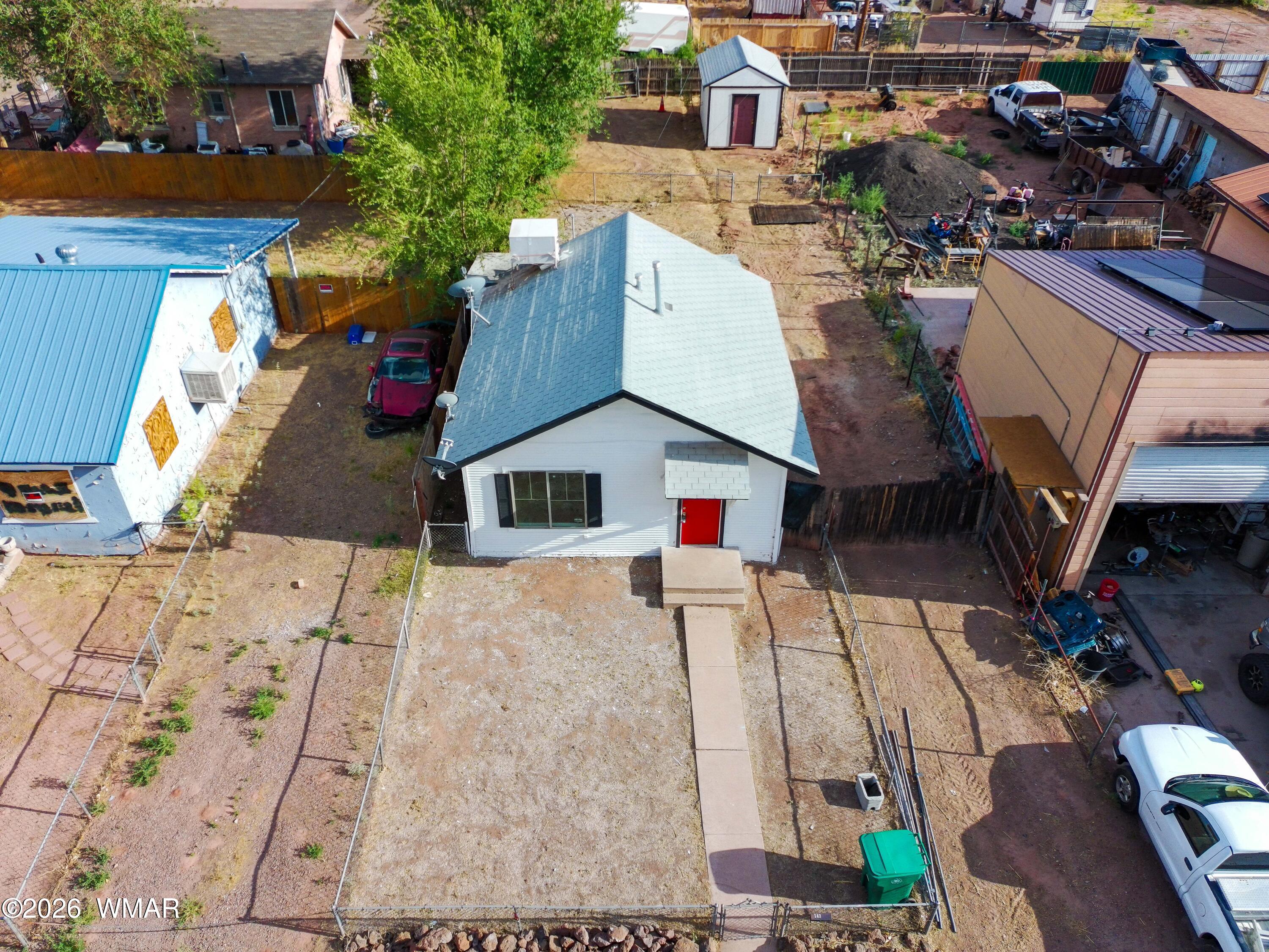 143 E Hampshire Street, Holbrook, AZ 86025 — Photo 1 of 37