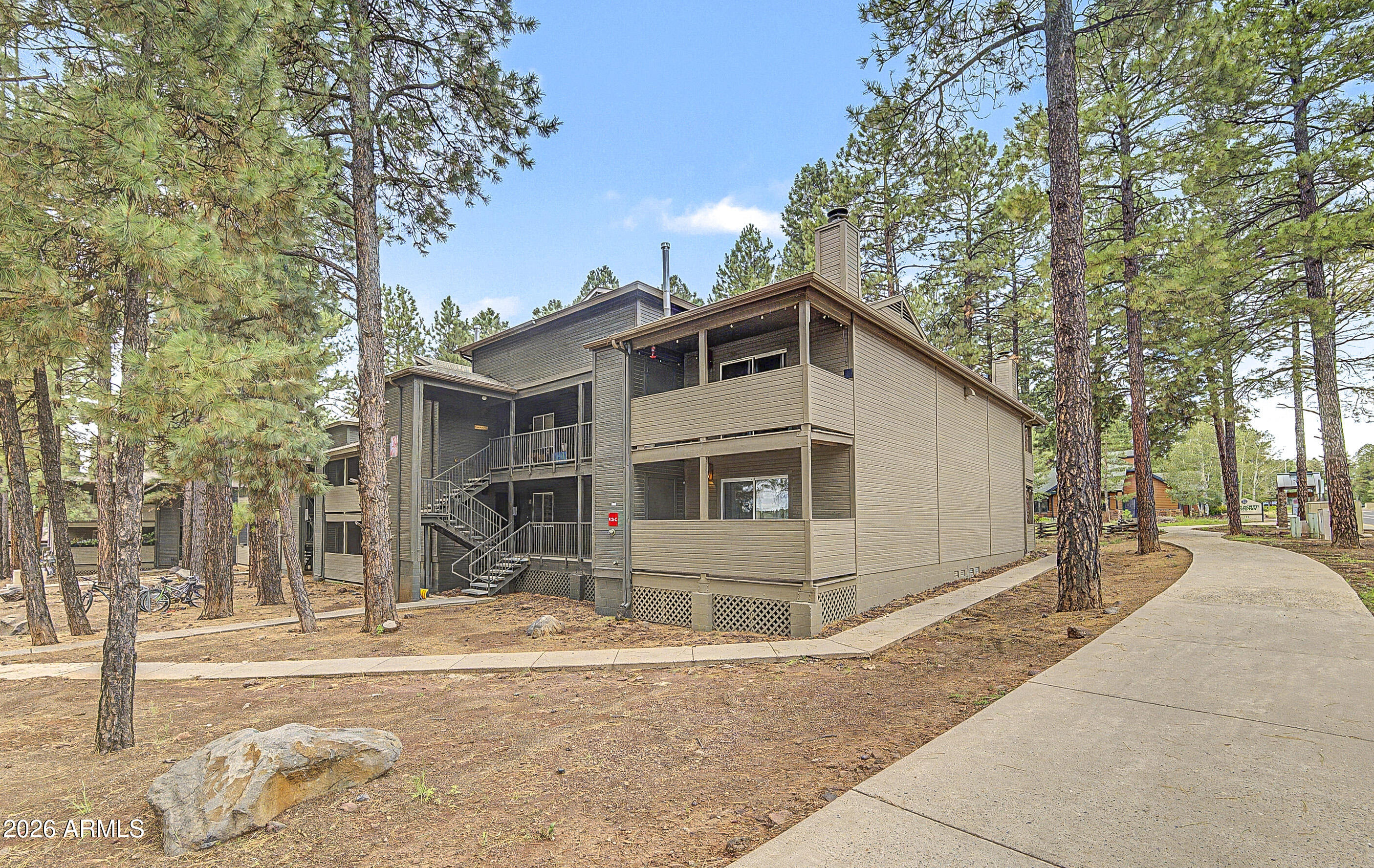 1185 W UNIVERSITY Avenue 101, Flagstaff, AZ 86001 — Photo 1 of 29