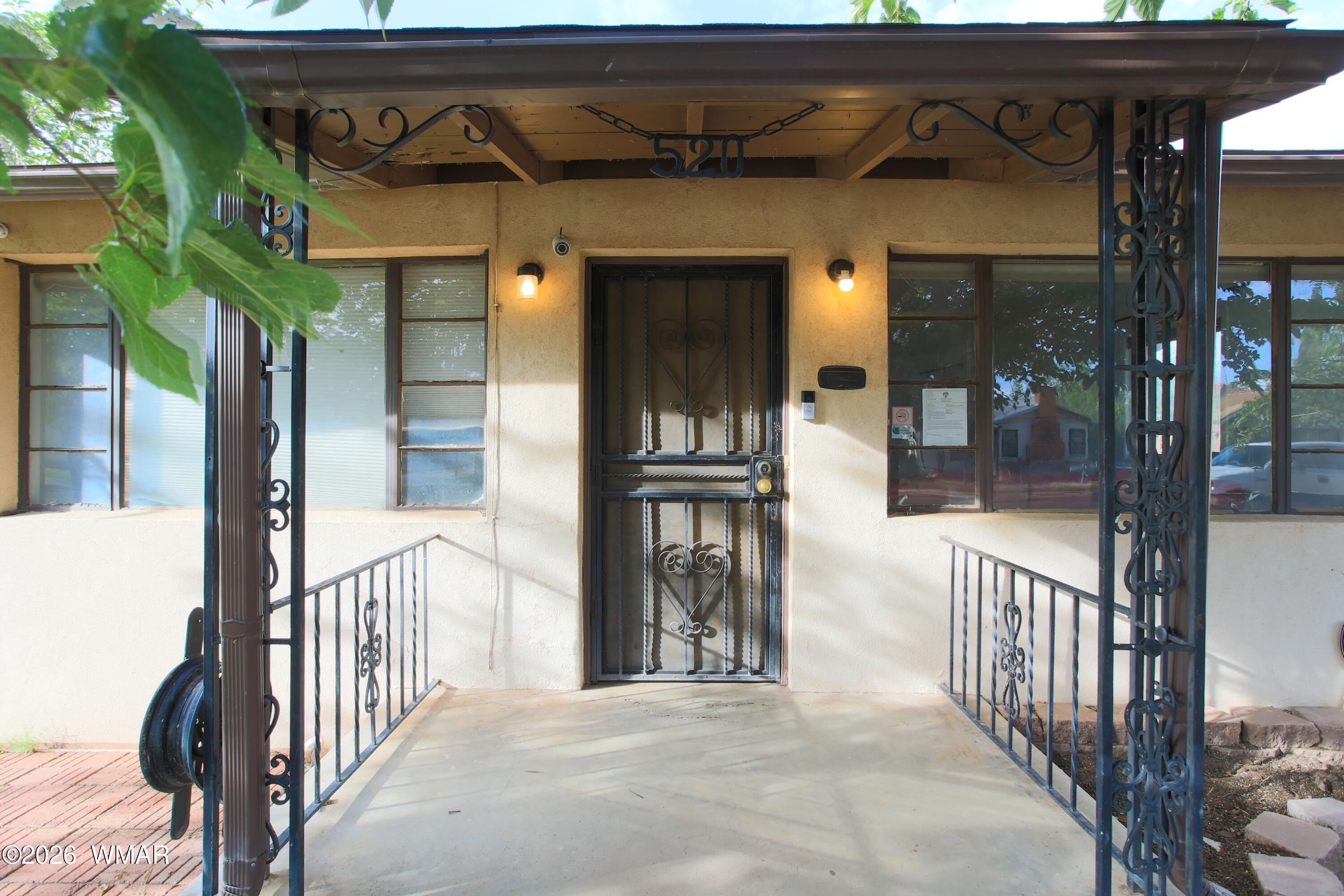 520 W Maple Street, Winslow, AZ 86047 — Photo 1 of 43