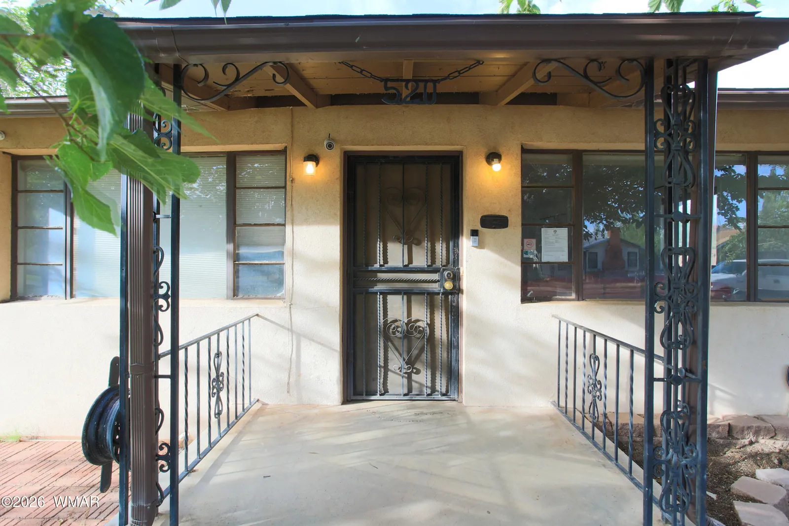 520 W Maple Street, Winslow, AZ 86047 — Photo 1 of 43