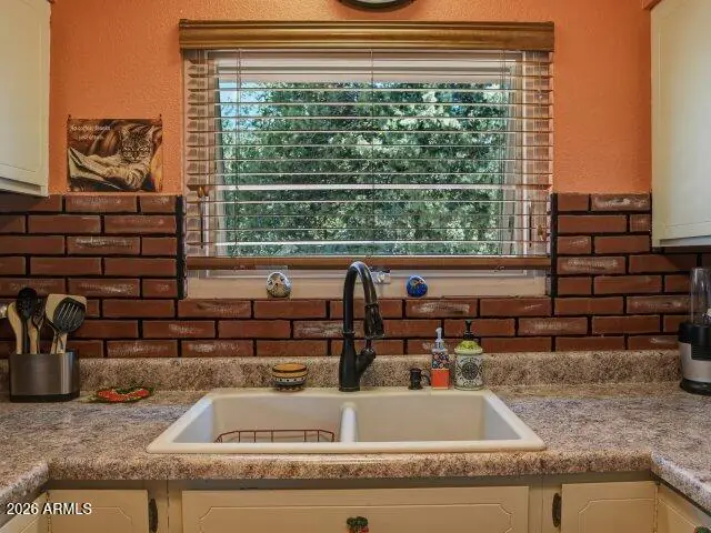 8076 W LUFKIN Drive, Pine, AZ 85544, photo 15 of 46