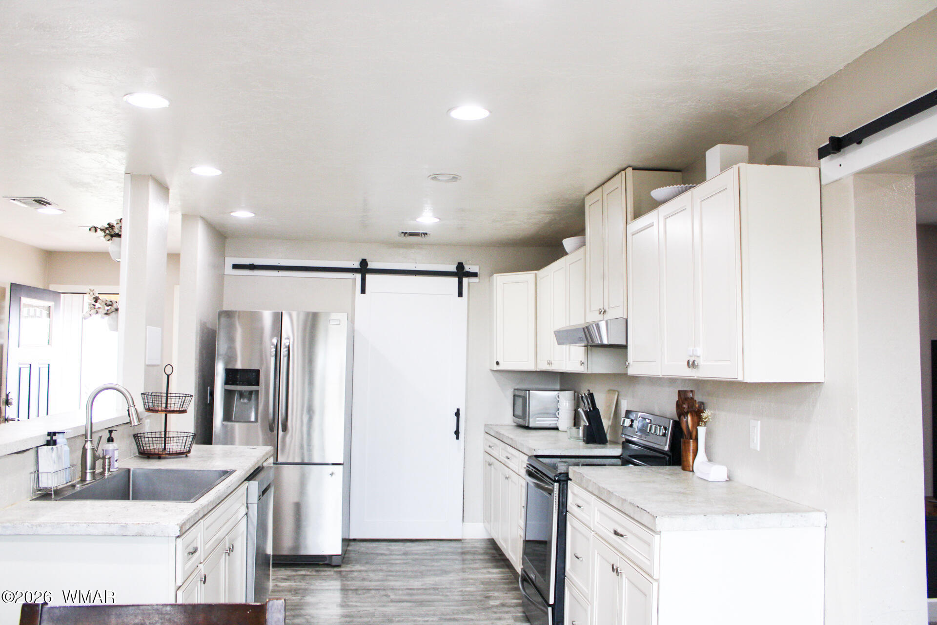 279 W Sycamore Street, Snowflake, AZ 85937 — Photo 1 of 81