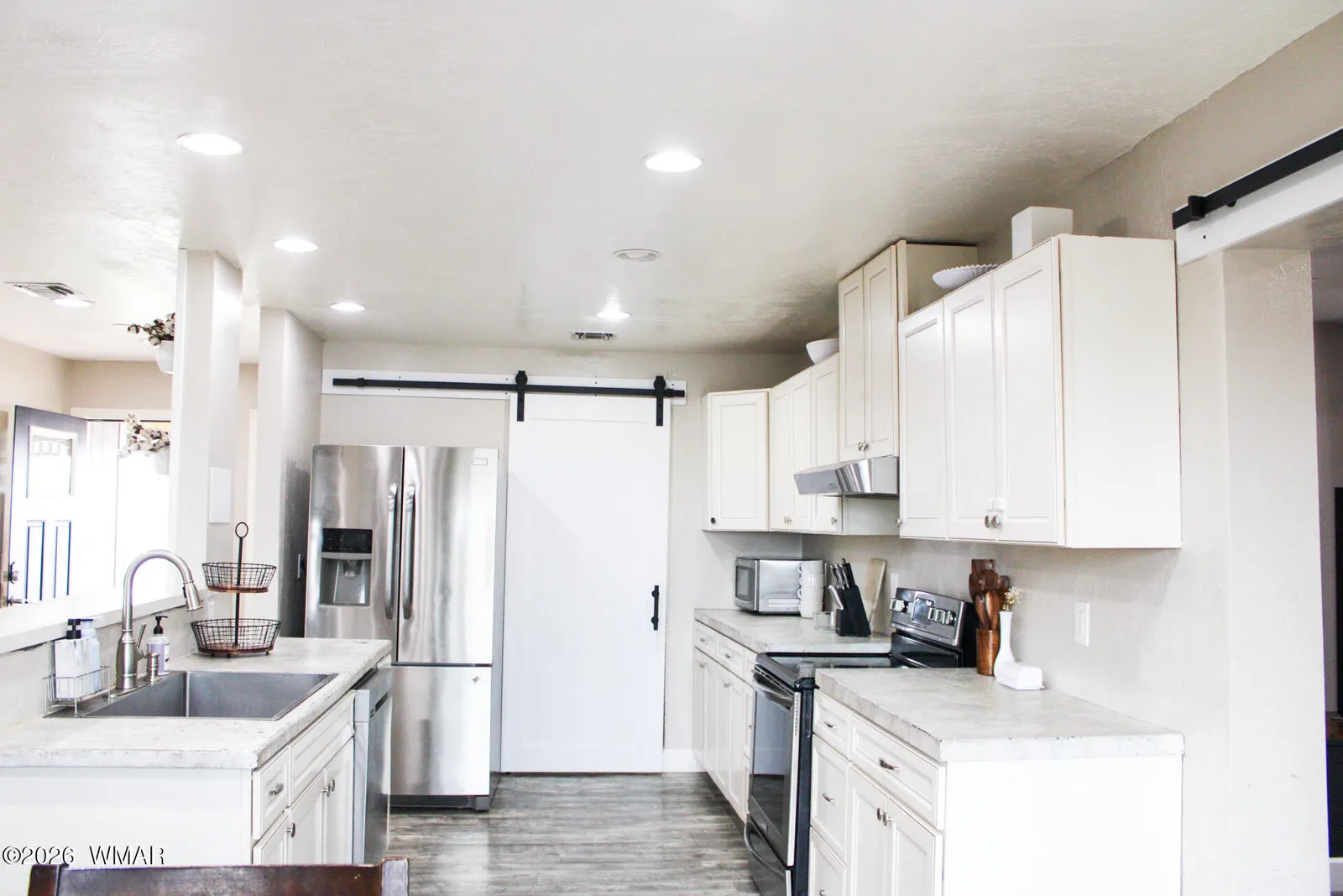 279 W Sycamore Street, Snowflake, AZ 85937 — Photo 1 of 81