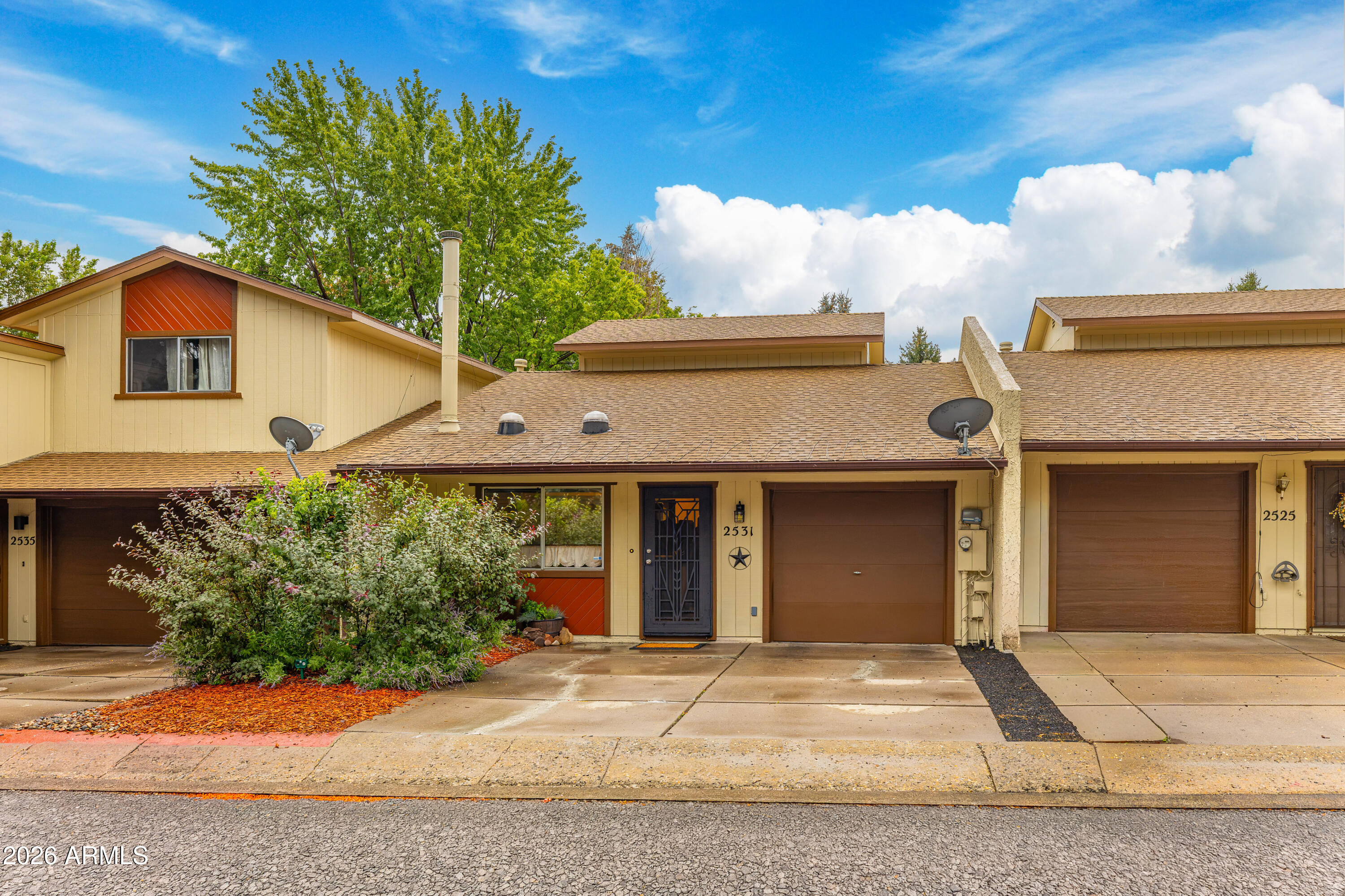 2531 E Jeffrey Loop, Flagstaff, AZ 86004 — Photo 1 of 19