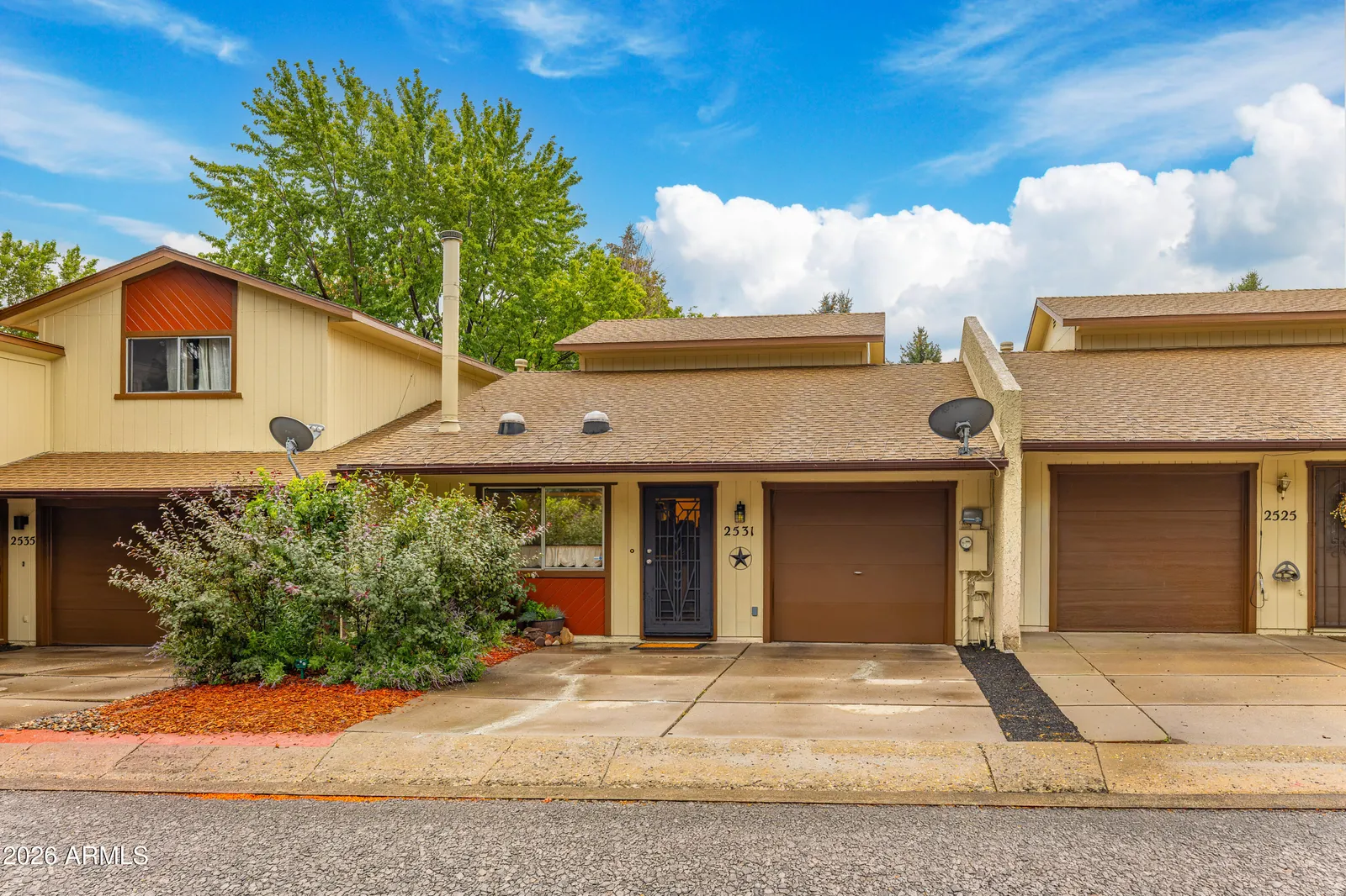 2531 E Jeffrey Loop, Flagstaff, AZ 86004 — Photo 1 of 19