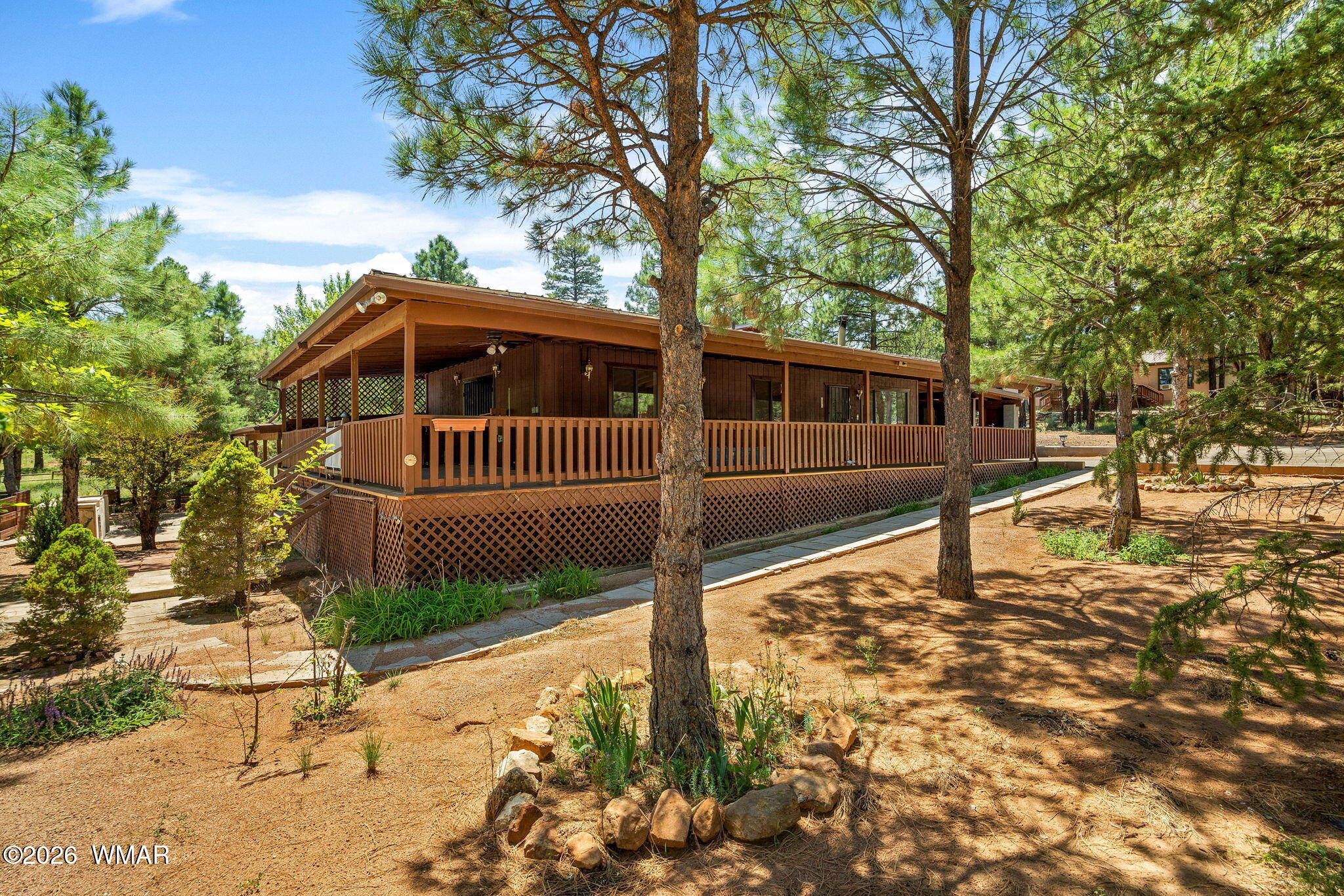 2229 Chevelon Road, Overgaard, AZ 85933 — Photo 1 of 47